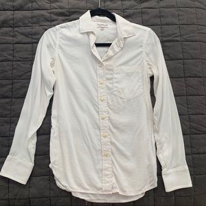 Tradlands white button down shirt